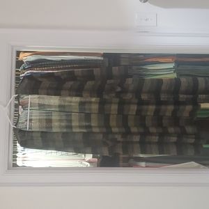 Size small lularoe sarah